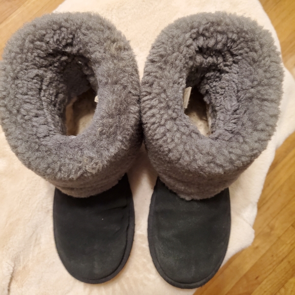 Ugg Australia Ellee Sheepskin Boots WMS 7 - Picture 5 of 5